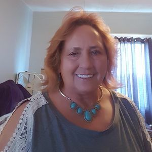 Meet your Posher, Phyllis